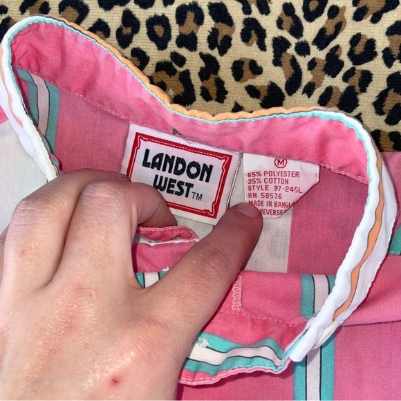 Vintage XS Landon West Bubblegum Pink Vaporwave Trans Pride Aesthetic Western - Picture 5 of 5